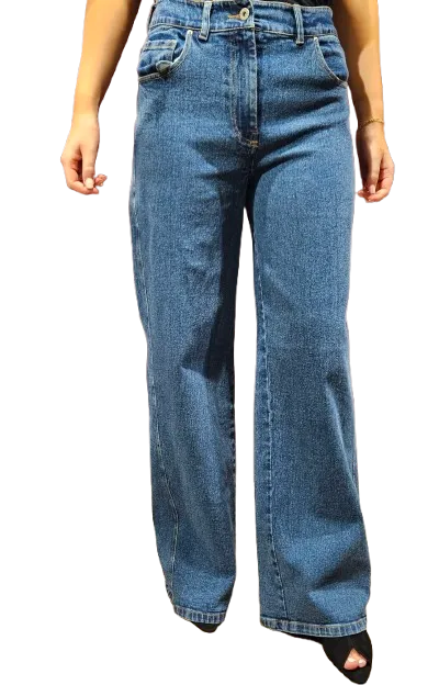 Wide leg jeans